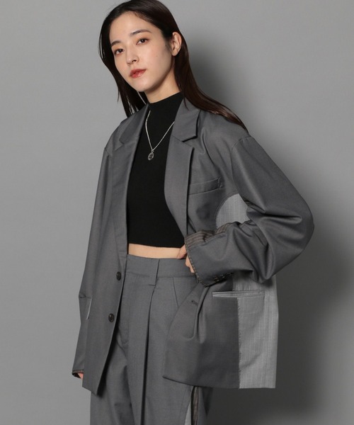 Anui（アニュイ）の「【UNISEX/選べる着丈】サイドストライプスーツジャケット（テーラードジャケット・レディース・グレー/ブラック・SMALL/MEDIUM）」の8枚目の写真