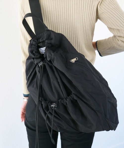 SPRUCE（スプルース）の「<SPRUCE/スプルス>エルボディショルダー（ショルダーバッグ・メンズ・ホワイト/ブラック/グレー/キャメル・ONE SIZE）」の2枚目の写真