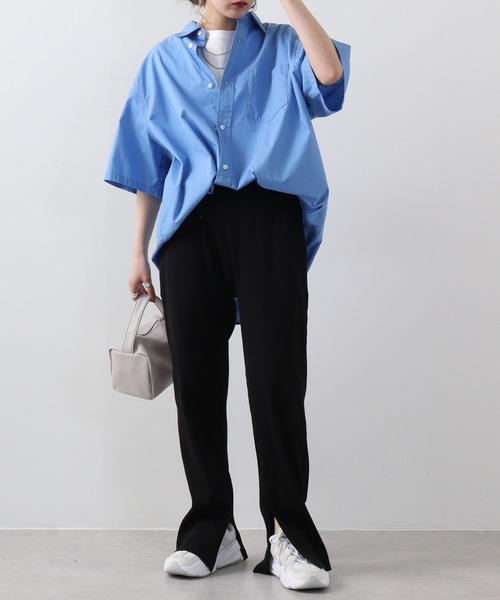 atONE(アットワン)の「atONE 裾スリットストレートカットパンツ(スラックス・レディース・グレイッシュベージュ/キャメル/ブラック・L/LL/3L/4L/M)」の9枚目の写真