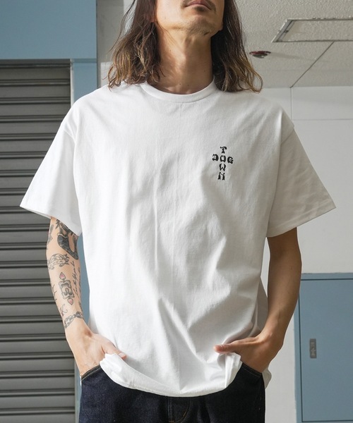 DOGTOWN（ドッグタウン）の「TOKYO S/S T-SHIRTS/ドッグタウン胸ロゴ&バッグプリントスタンダードシルエットTOKYOデザイン半袖カットソー（Tシャツ/カットソー・メンズ・ブラック/ホワイト・MEDIUM/LARGE/X-LARGE）」の10枚目の写真