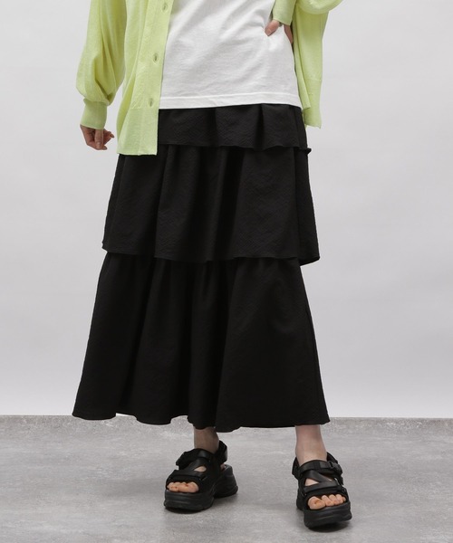 LAKOLE(ラコレ)の「ポコポコティアードスカート / 116530(スカート・レディース・ベージュ/ブラック/ブルー・SMALL/MEDIUM)」の15枚目の写真