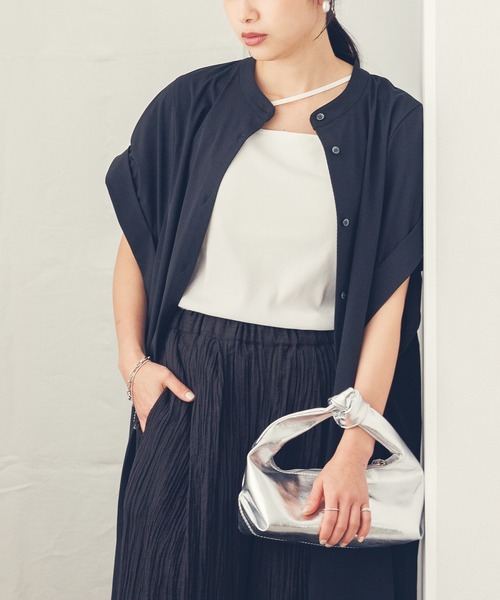 hunch(ハンチ)の「接触冷感 バンドカラー シャツワンピース(シャツワンピース・レディース・ブラック/ブラウン/ベージュ・FREE)」の8枚目の写真