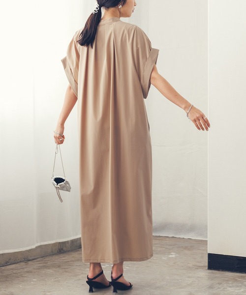 hunch(ハンチ)の「接触冷感 バンドカラー シャツワンピース(シャツワンピース・レディース・ブラック/ブラウン/ベージュ・FREE)」の20枚目の写真