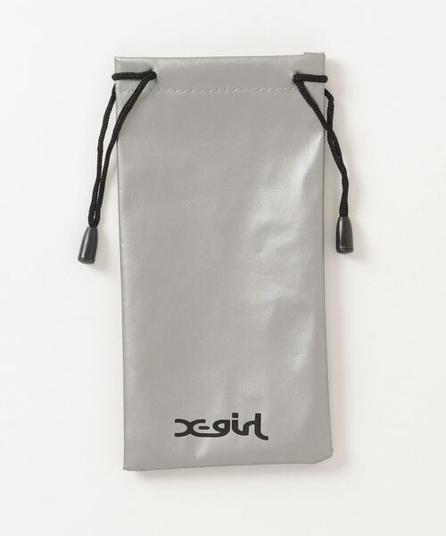 X-girl（エックスガール）の「MILLS LOGO CLEAR FRAME SUNGLASSES（サングラス・レディース・ブラウン/グレー・ONE SIZE）」の11枚目の写真