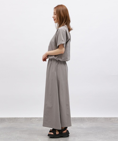 LAKOLE(ラコレ)の「カットドロストプルオーバー / 115153(Tシャツ/カットソー・レディース・ブラック/グレー/サンドグレー・SMALL/MEDIUM)」の11枚目の写真