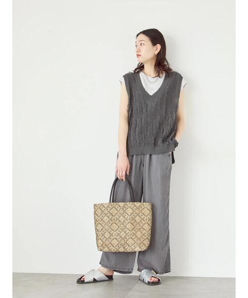 Samansa Mos2 blue（サマンサモスモスブルー）の「アソートペーパートートバッグ（ハンドバッグ・レディース・キナリ/ブラック/ブルー・F）」の7枚目の写真