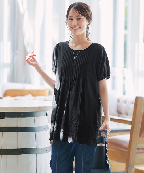 近年　新品同様 　華やか 　レオナール　チュニック　洗えるポリエステル　38 近年 新品同様 華やか レオナール チュニック 洗えるポリエステル 38