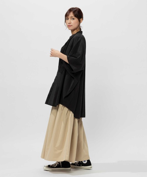 BACK NUMBER(バックナンバー)の「【BACK NUMBER】ポンチョシルエット半袖チュニックシャツ(チュニック・レディース・ライラック/オフホワイト/ダークグレー・L/M)」の17枚目の写真