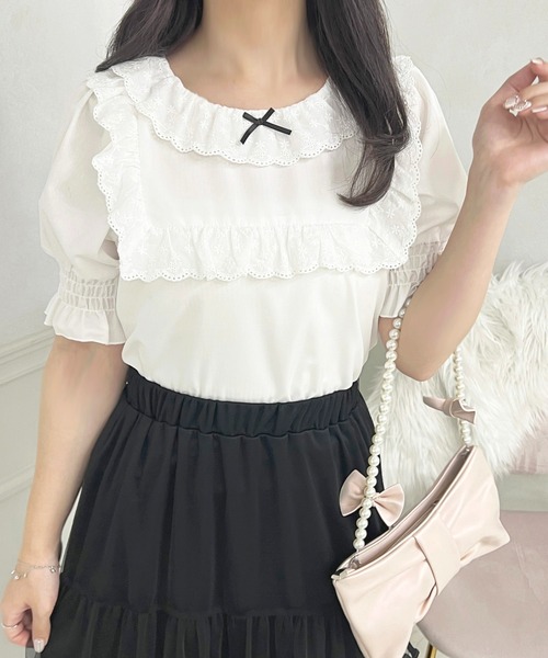 apres jour（アプレジュール）の「French girly collection スクエアフリルブラウス【ZOZOTOWN限定アイテム】（シャツ/ブラウス・レディース・ブラック系その他/オフホワイト・フリー/X-LARGE）」の4枚目の写真