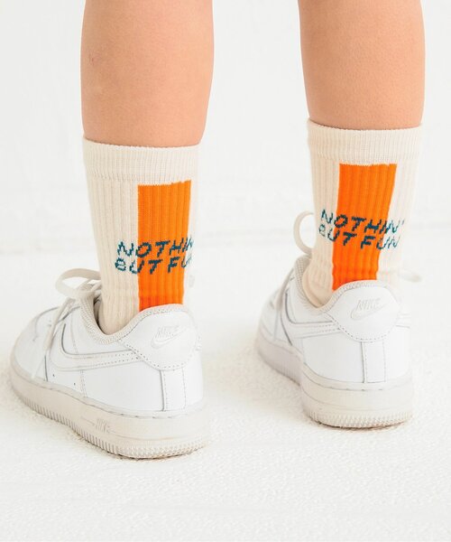 BREEZE（ブリーズ）の「ロゴ・ボーダーソックス（ソックス/靴下・キッズ・ネイビー/ブラウン/オフホワイト/イエロー/ブルー/グリーン・15 /18/21）」の2枚目の写真