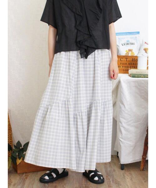 Samansa Mos2（サマンサ モスモス）の「柄アソート斜め切替ティアードスカート（スカート・レディース・ブラック/キナリ/ブルー/ベージュ・F）」の4枚目の写真