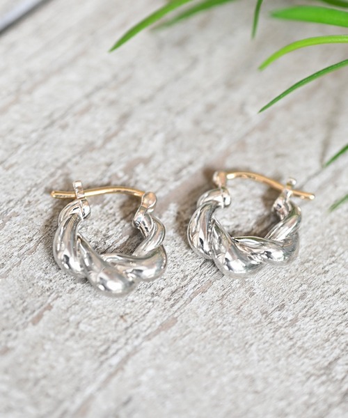 sowi(ソーイ)の「SV Croissant ピアス 【ECモール限定】(ピアス(両耳用)・レディース・シルバー・フリ-)」の9枚目の写真