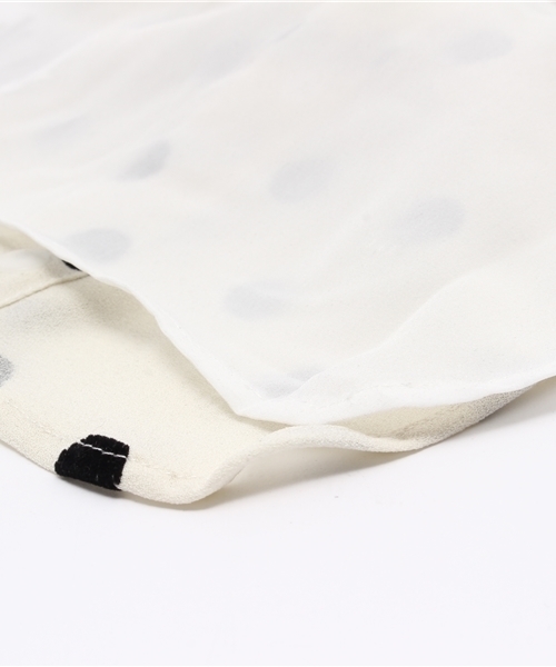 'PalinkA（パリンカ）の「ドット柄付け襟（その他・キッズ・オフホワイト/ネイビー・SMALL/MEDIUM）」の6枚目の写真