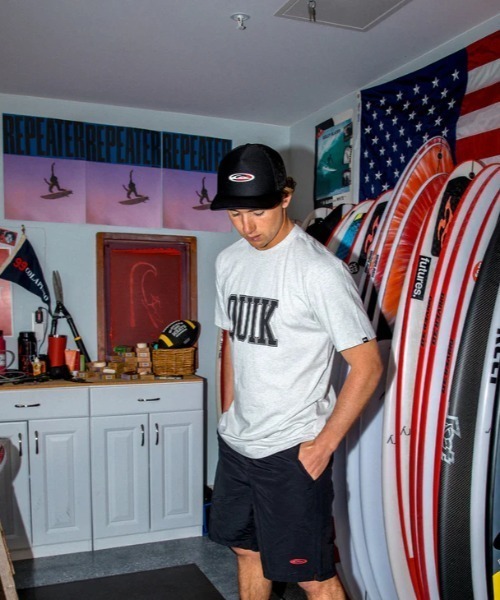 Quiksilver(クイックシルバー)の「GRIFF TRUCKER/クイックシルバー帽子(キャップ)(キャップ・メンズ・ホワイト/ブラック・FREE)」の2枚目の写真