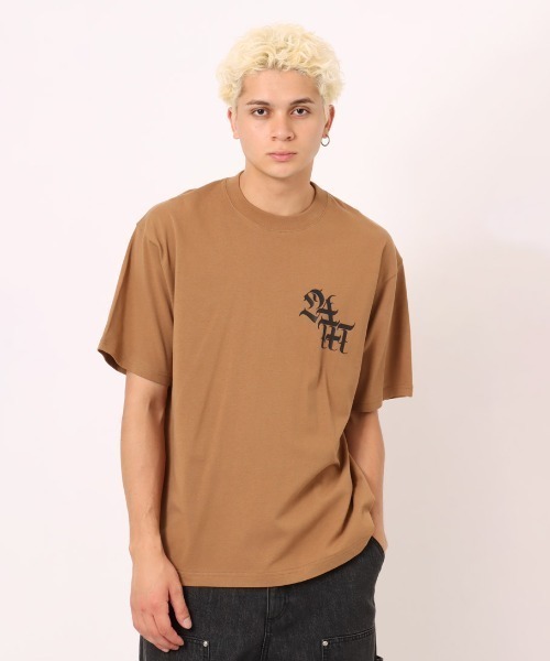 セール】atmos New Old English T-Shirt / アトモス ニュー