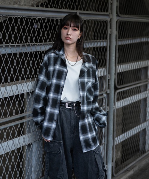 INTER FACTORY（インターファクトリー）の「しの - Cut Off Ombre Check Flannel Shirts / カットオフオンブレチェックフランネルシャツ　made in INTER FACTORY（シャツ/ブラウス・メンズ・ブラック/ブルー・SMALL/MEDIUM/LARGE）」の21枚目の写真