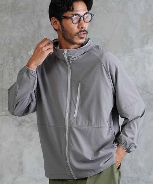 jiggys shop(ジギーズショップ)の「撥水 パッカブル ジャケット マウンテンパーカー(マウンテンパーカー・メンズ・ブラック/グレー/チャコールグレー・MEDIUM/LARGE)」の10枚目の写真