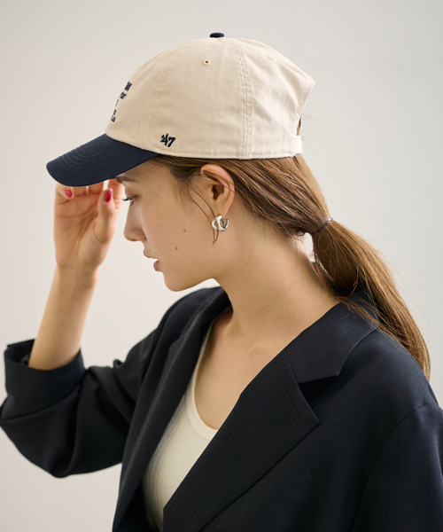 FRAMeWORK（フレームワーク）の「`47 別注CAP（ベージュベース