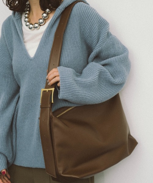 ワイドスクエアショルダーバッグ（ショルダーバッグ）｜HANNE（アン）