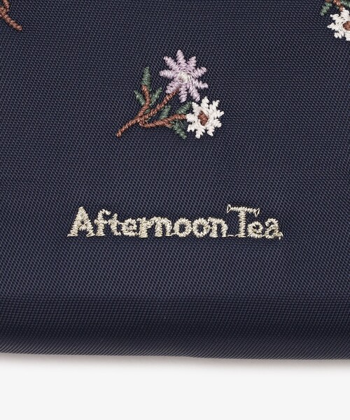 Afternoon Tea(アフタヌーンティー)の「フラワー刺繍コインケース(コインケース・レディース・ネイビー・ONE SIZE)」の6枚目の写真