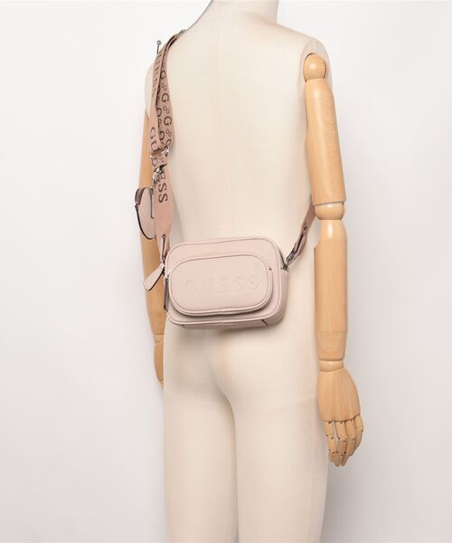 Guess(ゲス)の「LYA Mini Double Zip Crossbody(ショルダーバッグ・レディース・ブラック/ライトピンク/ストーン/ネイビー・ONE SIZE)」の18枚目の写真