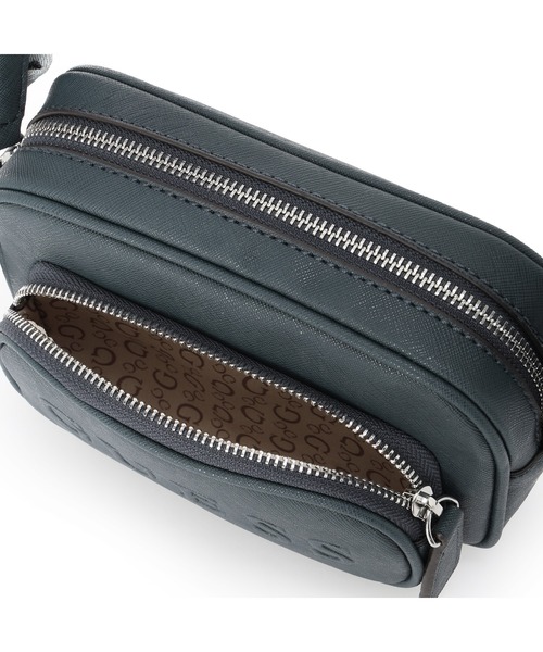 Guess(ゲス)の「LYA Mini Double Zip Crossbody(ショルダーバッグ・レディース・ブラック/ライトピンク/ストーン/ネイビー・ONE SIZE)」の11枚目の写真