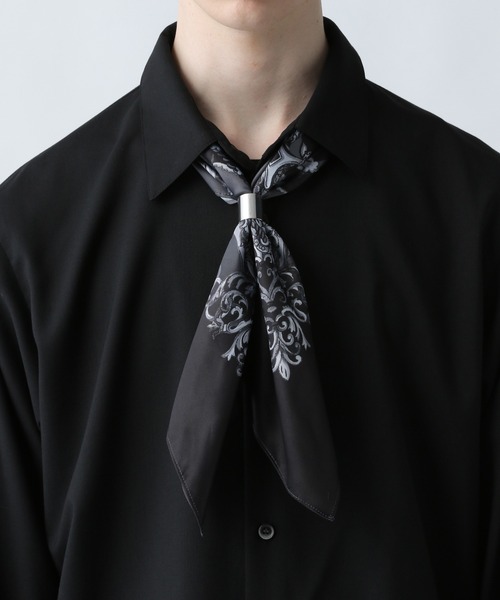 HARE（ハレ）の「アソートガラスカーフ(HARE)（バンダナ/スカーフ・メンズ・ブラック×ブルー/ブラック×ホワイト/レッド系その他/グレー系その他/ブラック系その他・FREE）」の3枚目の写真