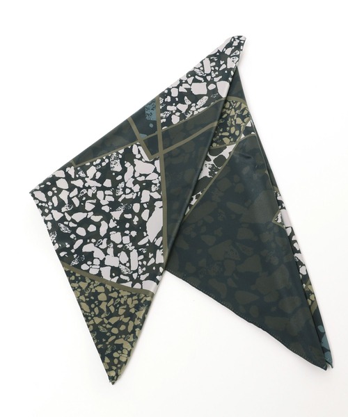 HARE（ハレ）の「アソートガラスカーフ(HARE)（バンダナ/スカーフ・メンズ・ブラック×ブルー/ブラック×ホワイト/レッド系その他/グレー系その他/ブラック系その他・FREE）」の14枚目の写真