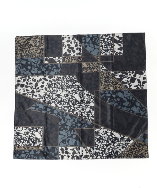HARE（ハレ）の「アソートガラスカーフ(HARE)（バンダナ/スカーフ・メンズ・ブラック×ブルー/ブラック×ホワイト/レッド系その他/グレー系その他/ブラック系その他・FREE）」の10枚目の写真