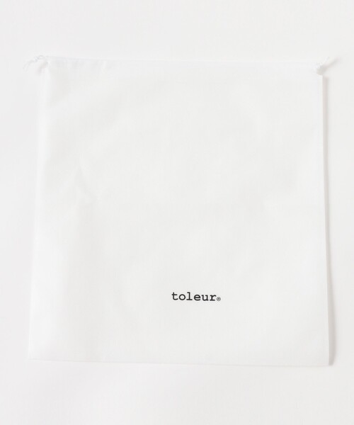 Ray BEAMS(レイビームス)の「toleur / レザー ポケット トートバッグ(トートバッグ・レディース・ブラック/ブラウン・ONE SIZE)」の22枚目の写真