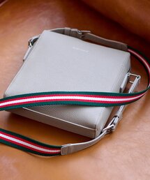 DRESSTERIOR（ドレステリア）の「【撥水仕様】シュリンクレザー ショルダーバッグ（ショルダーバッグ）」