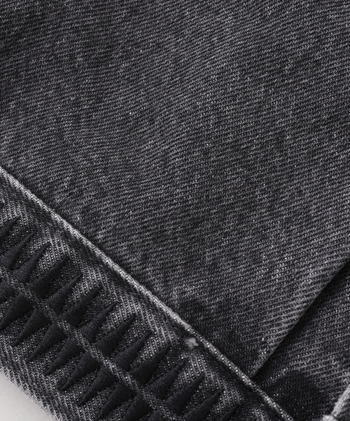 Levi's(リーバイス)の「LEVI’S(R) × UNDERCOVER TYPE I TRUCKER(デニムジャケット・メンズ・ブラック系その他・XX-LARGE/LARGE/MEDIUM)」の4枚目の写真