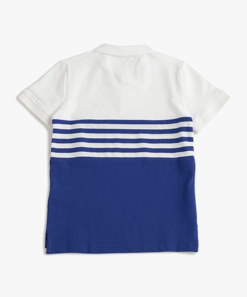 TOMMY HILFIGER(トミーヒルフィガー)の「BOYS カラーブロックショートスリーブポロシャツ(ポロシャツ・キッズ・ブルー・150cm/130cm/140cm/160cm)」の2枚目の写真
