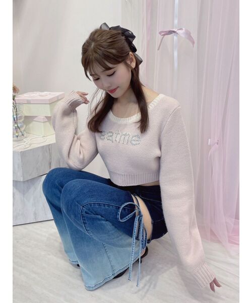 EATME（イートミー）の「サイドカットアウトデニムフレアパンツ（デニムパンツ・レディース・ブラック/ブルー・SMALL/MEDIUM）」の10枚目の写真