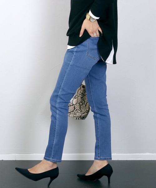 Aletta vita（アレッタビータ）の「【選べる着丈】デニムストレッチパンツ（デニムパンツ・レディース・ブルー/ネイビー・S-Regular/M-Regular/L-Regular/XL-Regular/S-Long/M-Long/L-Long/XL-Long）」の5枚目の写真
