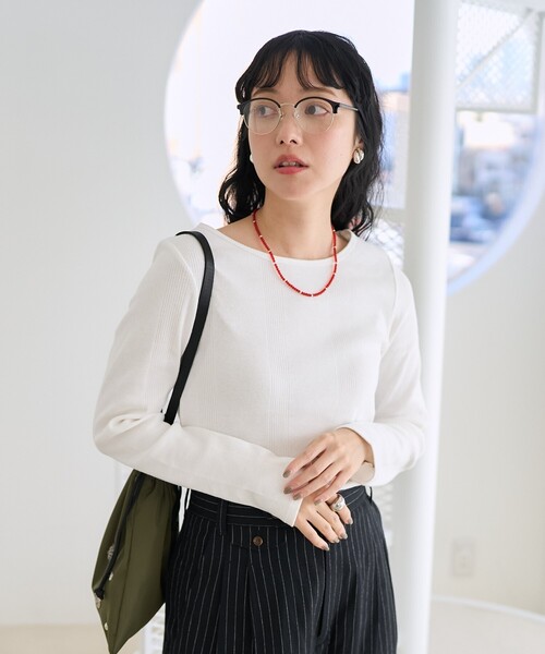 FREAK'S STORE（フリークスストア）の「バレエネック ランダムリブロンT（Tシャツ/カットソー・レディース・レッド/ブラック/オフホワイト/サックスブルー・ﾌﾘ-）」の2枚目の写真