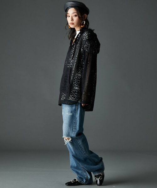 GEVS.（ジェイヴィス）の「レースパーカーブラウス＜大きいサイズ有＞GEVS.（パーカー・レディース・オフホワイト/ブラック・4L/3L/LL/L/M/5L）」の3枚目の写真