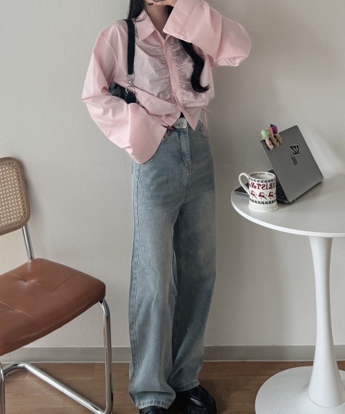 nemne store(ネンネストア)の「《Delfy》ギャザーサイドリボンシャツ(シャツ/ブラウス・レディース・ピンク系/サックスブルー系/ホワイト系・フリー)」の4枚目の写真