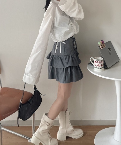 nemne store(ネンネストア)の「《Delfy》ギャザーサイドリボンシャツ(シャツ/ブラウス・レディース・ピンク系/サックスブルー系/ホワイト系・フリー)」の6枚目の写真