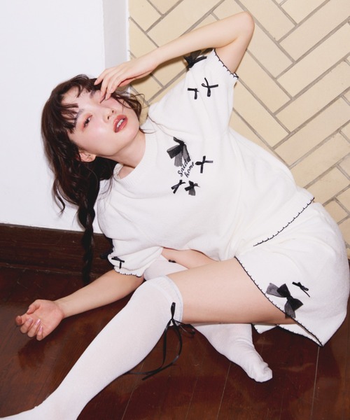 SNIDEL HOME（スナイデルホーム）の「リボンシアーニーハイソックス（ソックス/靴下・レディース・ピンク/アイボリー/ライトブルー・FREE）」の8枚目の写真