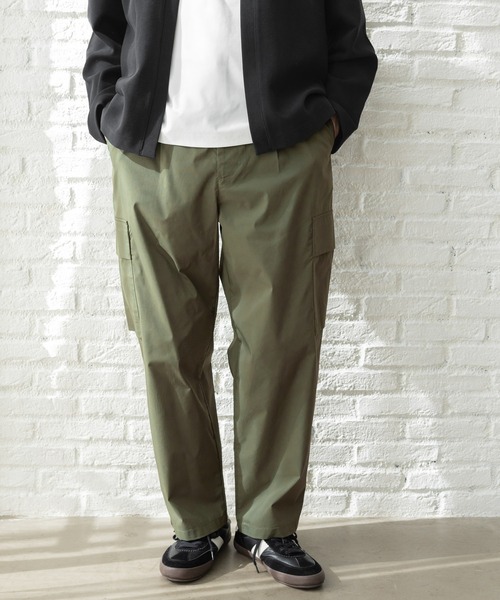 GLOBAL WORK（グローバルワーク）の「エアかるイージーカーゴパンツ/287563（カーゴパンツ・メンズ・ブラック/カーキ・SMALL/X-SMALL/MEDIUM/LARGE）」の4枚目の写真