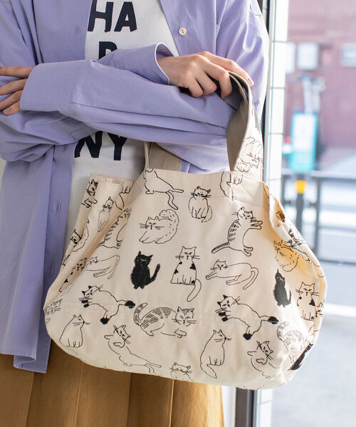 POU DOU DOU(プードゥドゥ)の「<Daily>キャンパスオリジナルプリントトートバッグ(トートバッグ・レディース・キナリ/ブルー/ダークグレー・フリー)」の4枚目の写真