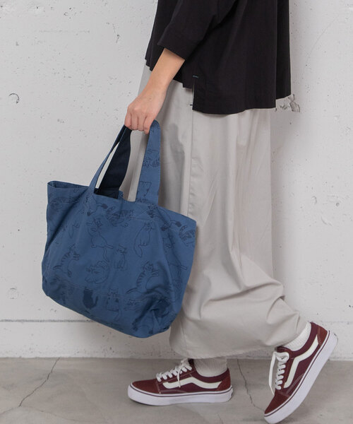 POU DOU DOU(プードゥドゥ)の「<Daily>キャンパスオリジナルプリントトートバッグ(トートバッグ・レディース・キナリ/ブルー/ダークグレー・フリー)」の8枚目の写真
