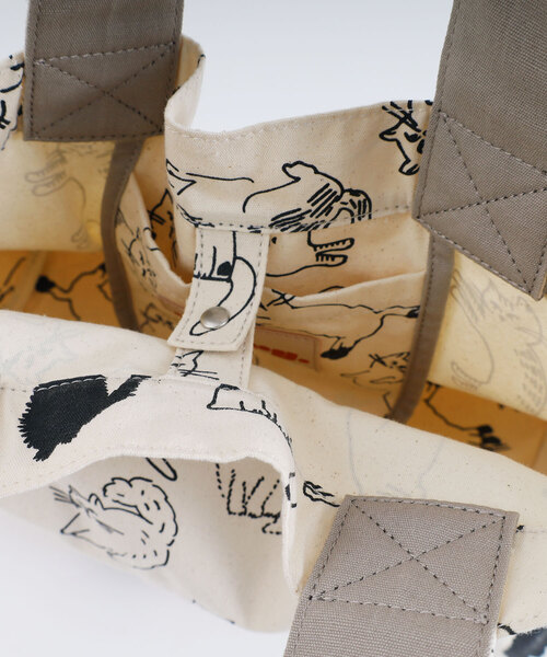 POU DOU DOU(プードゥドゥ)の「<Daily>キャンパスオリジナルプリントトートバッグ(トートバッグ・レディース・キナリ/ブルー/ダークグレー・フリー)」の22枚目の写真