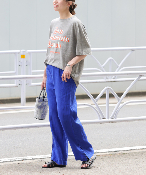 JOURNAL STANDARD relume(ジャーナルスタンダード レリューム)の「スーベニアTCR TEE(Tシャツ/カットソー・レディース・チャコールグレー/アイボリー・FREE)」の4枚目の写真