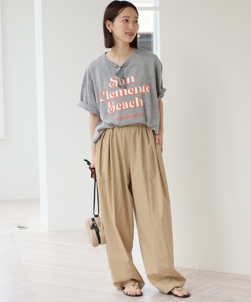 JOURNAL STANDARD relume(ジャーナルスタンダード レリューム)の「スーベニアTCR TEE(Tシャツ/カットソー・レディース・チャコールグレー/アイボリー・FREE)」の9枚目の写真