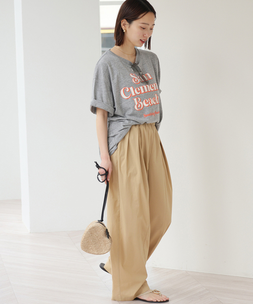 JOURNAL STANDARD relume(ジャーナルスタンダード レリューム)の「スーベニアTCR TEE(Tシャツ/カットソー・レディース・チャコールグレー/アイボリー・FREE)」の11枚目の写真