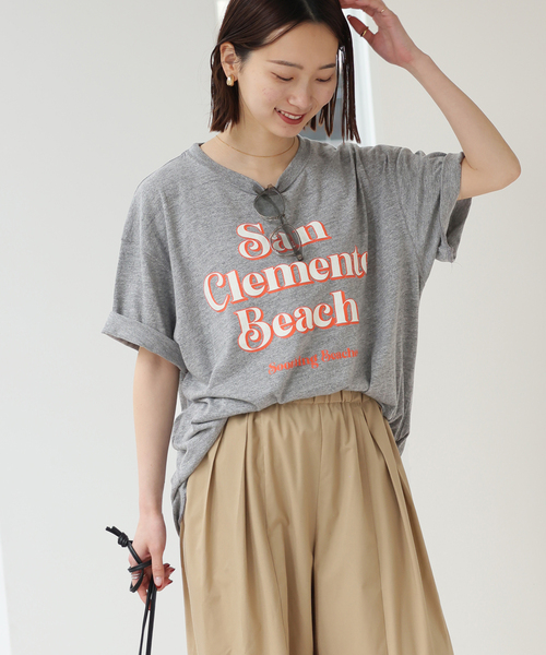 JOURNAL STANDARD relume(ジャーナルスタンダード レリューム)の「スーベニアTCR TEE(Tシャツ/カットソー・レディース・チャコールグレー/アイボリー・FREE)」の14枚目の写真