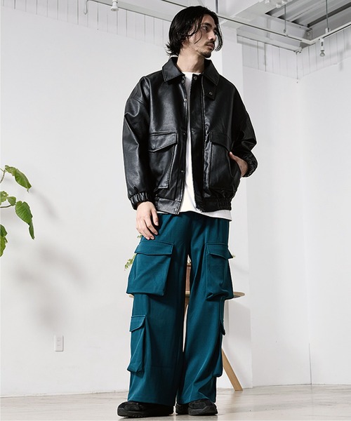 CavariA(キャバリア)の「『CavariA/キャバリア』ワイドカーブパンツ(カーゴパンツ・メンズ・ダークグリーン/ブラック/グレー・M/L)」の21枚目の写真