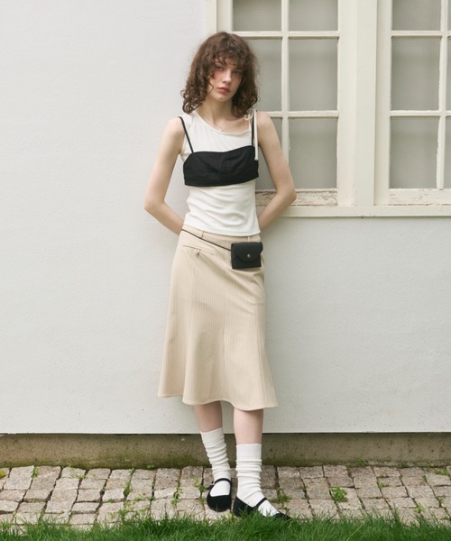 GIUNON（ジウノン）の「midi pocket stripe skirt / ミディポケットストライプスカート（スカート・レディース・ベージュ/ブラック・FREE）」の7枚目の写真